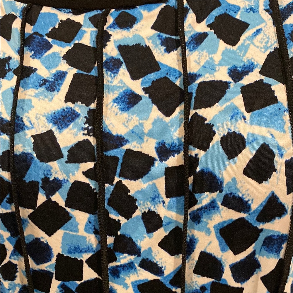 NEW Perceptions Blue, Black and White Patterned Dress - Picture 4 of 4